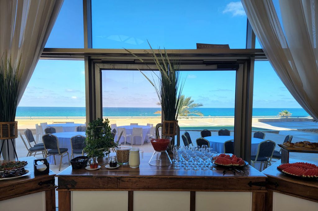 אולמי אלמוג במלון ליאונרדו חיפה